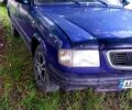 Синий ГАЗ Волга, объемом двигателя 2.4 л и пробегом 300 тыс. км за 700 $, фото 1 на Automoto.ua