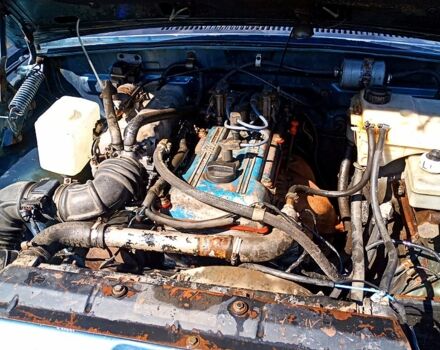 Синий ГАЗ Волга, объемом двигателя 2.4 л и пробегом 150 тыс. км за 350 $, фото 1 на Automoto.ua