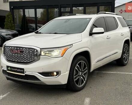 ДжіЕмСі Acadia 2016 у Києві на Automoto.ua Білий ДжіЕмСі Acadia, об'ємом двигуна 3.65 л та пробігом 159 тис. км за 20500 $, фото 3 на Automoto.ua