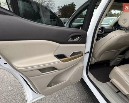 ДжіЕмСі Acadia 2016 у Києві на Automoto.ua Білий ДжіЕмСі Acadia, об'ємом двигуна 3.65 л та пробігом 159 тис. км за 20500 $, фото 30 на Automoto.ua