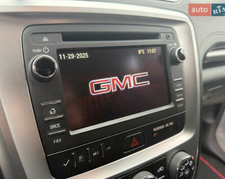 Білий ДжіЕмСі Acadia, об'ємом двигуна 3.6 л та пробігом 120 тис. км за 14200 $, фото 16 на Automoto.ua