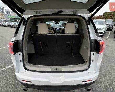 ДжіЕмСі Acadia 2016 у Києві на Automoto.ua Білий ДжіЕмСі Acadia, об'ємом двигуна 3.65 л та пробігом 159 тис. км за 20500 $, фото 32 на Automoto.ua