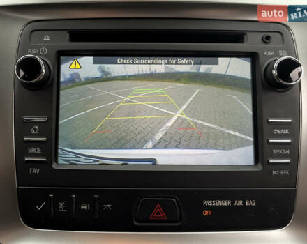 Білий ДжіЕмСі Acadia, об'ємом двигуна 3.6 л та пробігом 120 тис. км за 14200 $, фото 15 на Automoto.ua