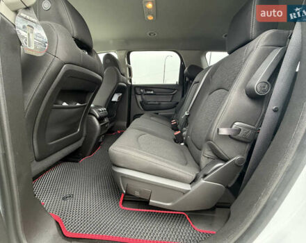 Білий ДжіЕмСі Acadia, об'ємом двигуна 3.6 л та пробігом 120 тис. км за 14200 $, фото 10 на Automoto.ua