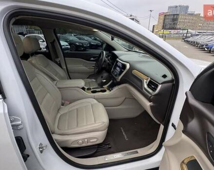 ДжіЕмСі Acadia 2016 у Києві на Automoto.ua Білий ДжіЕмСі Acadia, об'ємом двигуна 3.65 л та пробігом 159 тис. км за 20500 $, фото 38 на Automoto.ua