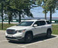 Білий ДжіЕмСі Acadia, об'ємом двигуна 2.46 л та пробігом 132 тис. км за 18700 $, фото 2 на Automoto.ua