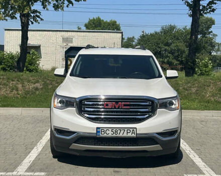 Білий ДжіЕмСі Acadia, об'ємом двигуна 2.46 л та пробігом 132 тис. км за 18700 $, фото 1 на Automoto.ua