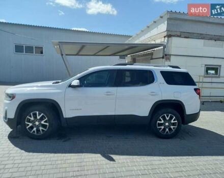 Білий ДжіЕмСі Acadia, об'ємом двигуна 3.56 л та пробігом 48 тис. км за 29800 $, фото 2 на Automoto.ua