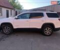 Білий ДжіЕмСі Acadia, об'ємом двигуна 2 л та пробігом 125 тис. км за 31990 $, фото 2 на Automoto.ua