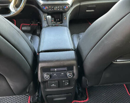 Чорний ДжіЕмСі Acadia, об'ємом двигуна 3.56 л та пробігом 190 тис. км за 22000 $, фото 15 на Automoto.ua