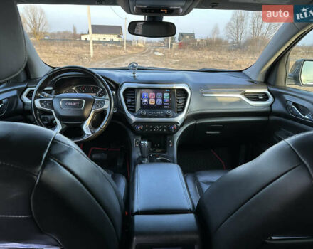 Чорний ДжіЕмСі Acadia, об'ємом двигуна 3.56 л та пробігом 190 тис. км за 22000 $, фото 16 на Automoto.ua