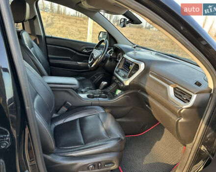 Чорний ДжіЕмСі Acadia, об'ємом двигуна 3.56 л та пробігом 190 тис. км за 22000 $, фото 11 на Automoto.ua