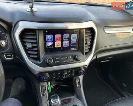 Чорний ДжіЕмСі Acadia, об'ємом двигуна 3.56 л та пробігом 190 тис. км за 22000 $, фото 17 на Automoto.ua