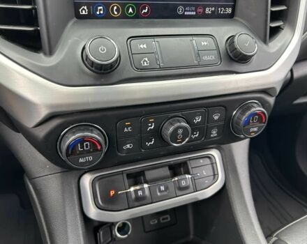 Чорний ДжіЕмСі Acadia, об'ємом двигуна 2 л та пробігом 17 тис. км за 19200 $, фото 6 на Automoto.ua