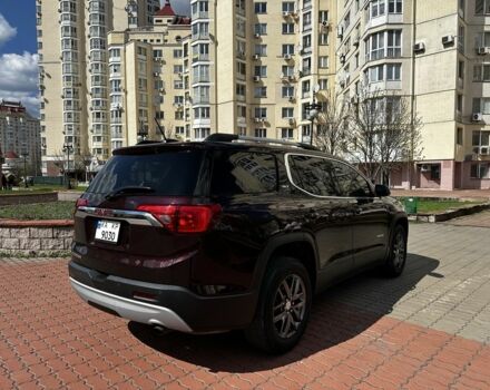 Красный ДжиЭмСи Акадия, объемом двигателя 2.5 л и пробегом 120 тыс. км за 18250 $, фото 1 на Automoto.ua