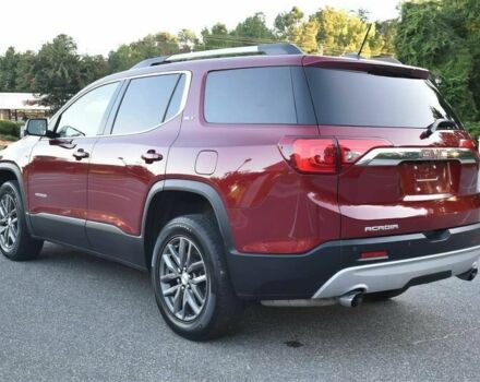 Красный ДжиЭмСи Акадия, объемом двигателя 3.6 л и пробегом 40 тыс. км за 9000 $, фото 4 на Automoto.ua