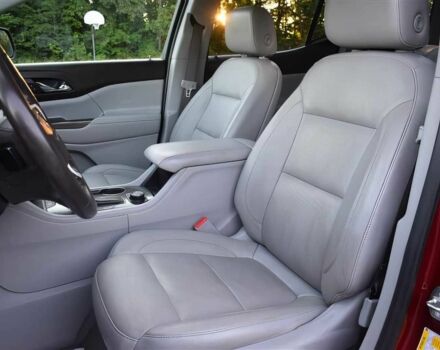 Красный ДжиЭмСи Акадия, объемом двигателя 3.6 л и пробегом 40 тыс. км за 9000 $, фото 10 на Automoto.ua