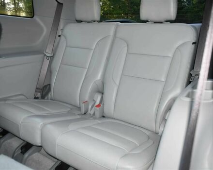 Красный ДжиЭмСи Акадия, объемом двигателя 3.6 л и пробегом 40 тыс. км за 9000 $, фото 18 на Automoto.ua