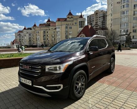 Красный ДжиЭмСи Акадия, объемом двигателя 2.5 л и пробегом 120 тыс. км за 18250 $, фото 1 на Automoto.ua