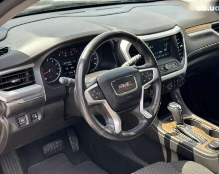 ДжиЭмСи Акадия, объемом двигателя 3.7 л и пробегом 60 тыс. км за 18690 $, фото 17 на Automoto.ua