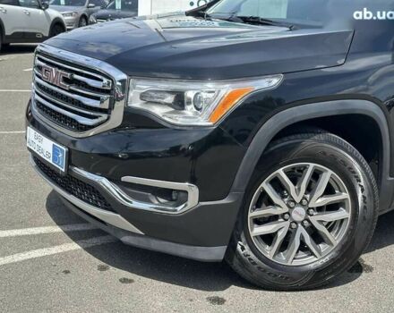 ДжиЭмСи Акадия, объемом двигателя 3.7 л и пробегом 60 тыс. км за 18690 $, фото 9 на Automoto.ua