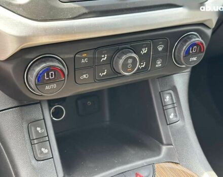 ДжиЭмСи Акадия, объемом двигателя 3.7 л и пробегом 60 тыс. км за 18690 $, фото 29 на Automoto.ua