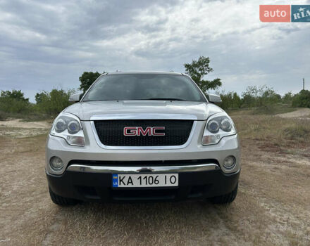 Сірий ДжіЕмСі Acadia, об'ємом двигуна 3.56 л та пробігом 231 тис. км за 10500 $, фото 2 на Automoto.ua