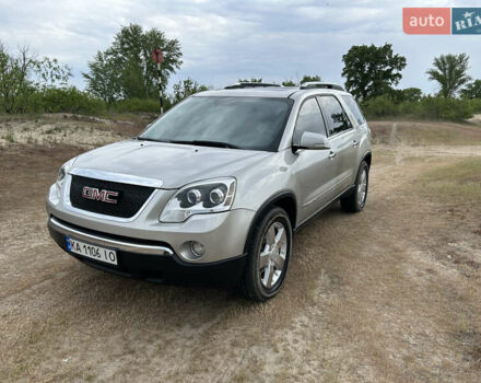 Сірий ДжіЕмСі Acadia, об'ємом двигуна 3.56 л та пробігом 231 тис. км за 10500 $, фото 3 на Automoto.ua