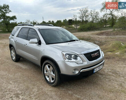 Сірий ДжіЕмСі Acadia, об'ємом двигуна 3.56 л та пробігом 231 тис. км за 10500 $, фото 1 на Automoto.ua