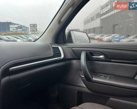 Серый ДжиЭмСи Акадия, объемом двигателя 3.6 л и пробегом 88 тыс. км за 16440 $, фото 29 на Automoto.ua