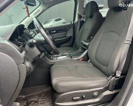 Серый ДжиЭмСи Акадия, объемом двигателя 3.6 л и пробегом 88 тыс. км за 16440 $, фото 16 на Automoto.ua