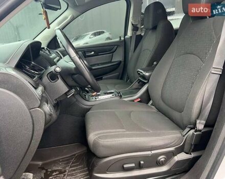 Серый ДжиЭмСи Акадия, объемом двигателя 3.6 л и пробегом 88 тыс. км за 16440 $, фото 16 на Automoto.ua