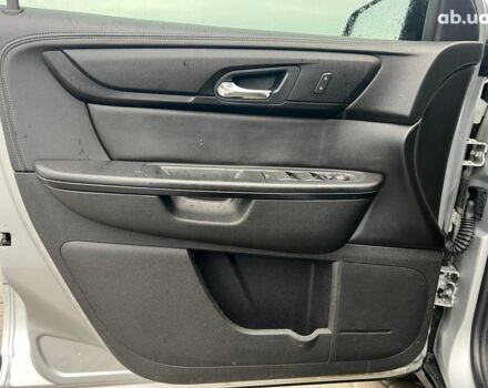 Серый ДжиЭмСи Акадия, объемом двигателя 3.6 л и пробегом 88 тыс. км за 16440 $, фото 13 на Automoto.ua