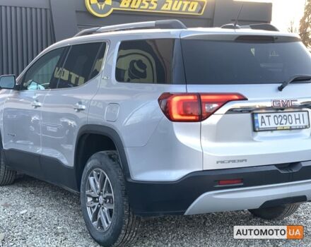 Сірий ДжіЕмСі Acadia, об'ємом двигуна 2.5 л та пробігом 35 тис. км за 21999 $, фото 4 на Automoto.ua