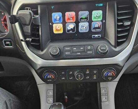 Серый ДжиЭмСи Акадия, объемом двигателя 3.64 л и пробегом 140 тыс. км за 18500 $, фото 13 на Automoto.ua