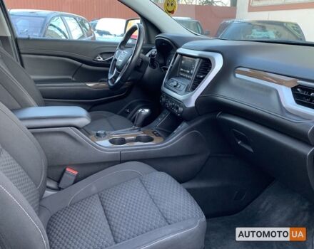 Сірий ДжіЕмСі Acadia, об'ємом двигуна 2.5 л та пробігом 35 тис. км за 21999 $, фото 11 на Automoto.ua
