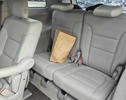 Серый ДжиЭмСи Акадия, объемом двигателя 3.64 л и пробегом 140 тыс. км за 18500 $, фото 6 на Automoto.ua