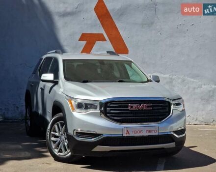 Сірий ДжіЕмСі Acadia, об'ємом двигуна 2.5 л та пробігом 63 тис. км за 24490 $, фото 10 на Automoto.ua