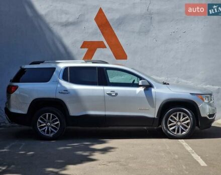 Сірий ДжіЕмСі Acadia, об'ємом двигуна 2.5 л та пробігом 63 тис. км за 24490 $, фото 15 на Automoto.ua