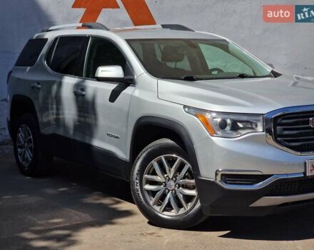 Сірий ДжіЕмСі Acadia, об'ємом двигуна 2.5 л та пробігом 63 тис. км за 24490 $, фото 13 на Automoto.ua
