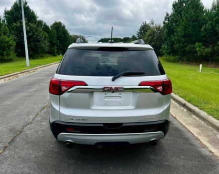 ДжіЕмСі Acadia 2019 у Одесі на Automoto.ua Сірий ДжіЕмСі Acadia, об'ємом двигуна 3.6 л та пробігом 46 тис. км за 11100 $, фото 5 на Automoto.ua