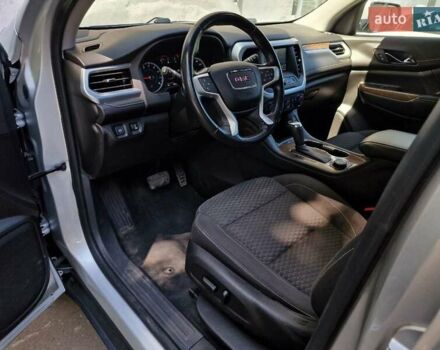 Сірий ДжіЕмСі Acadia, об'ємом двигуна 2.5 л та пробігом 63 тис. км за 24490 $, фото 34 на Automoto.ua