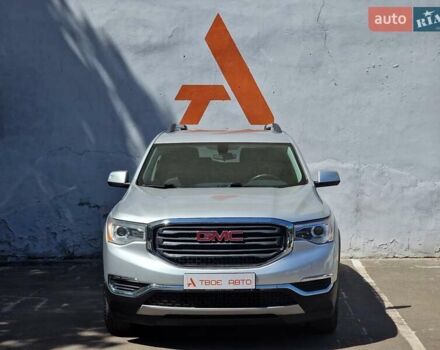 Сірий ДжіЕмСі Acadia, об'ємом двигуна 2.5 л та пробігом 63 тис. км за 24490 $, фото 1 на Automoto.ua
