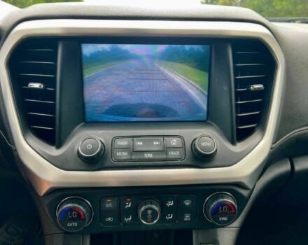 ДжіЕмСі Acadia 2019 у Одесі на Automoto.ua Сірий ДжіЕмСі Acadia, об'ємом двигуна 3.6 л та пробігом 46 тис. км за 11100 $, фото 10 на Automoto.ua