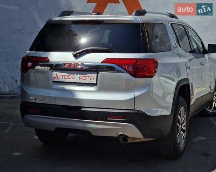 Сірий ДжіЕмСі Acadia, об'ємом двигуна 2.5 л та пробігом 63 тис. км за 24490 $, фото 26 на Automoto.ua