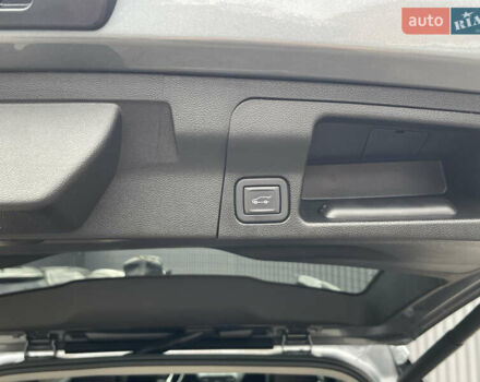 Сірий ДжіЕмСі Acadia, об'ємом двигуна 3.56 л та пробігом 6 тис. км за 28600 $, фото 22 на Automoto.ua