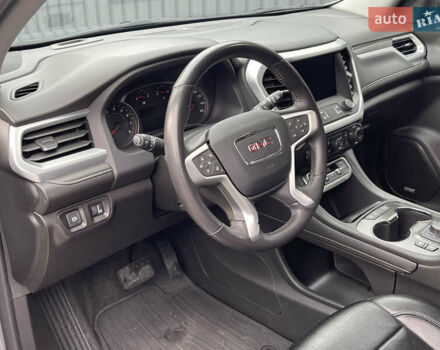 Сірий ДжіЕмСі Acadia, об'ємом двигуна 3.56 л та пробігом 6 тис. км за 28600 $, фото 19 на Automoto.ua