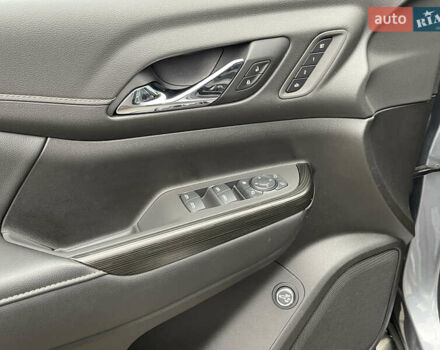 Серый ДжиЭмСи Акадия, объемом двигателя 3.56 л и пробегом 6 тыс. км за 28000 $, фото 13 на Automoto.ua