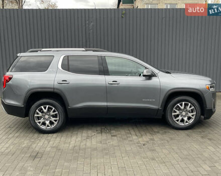 Серый ДжиЭмСи Акадия, объемом двигателя 3.56 л и пробегом 6 тыс. км за 28000 $, фото 4 на Automoto.ua