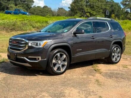 Серый ДжиЭмСи Акадия, объемом двигателя 3.6 л и пробегом 36 тыс. км за 2500 $, фото 1 на Automoto.ua